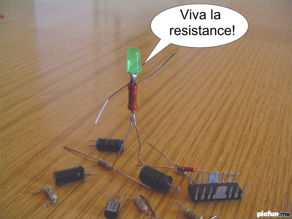 geek-humor-viva-la-resistance.jpg