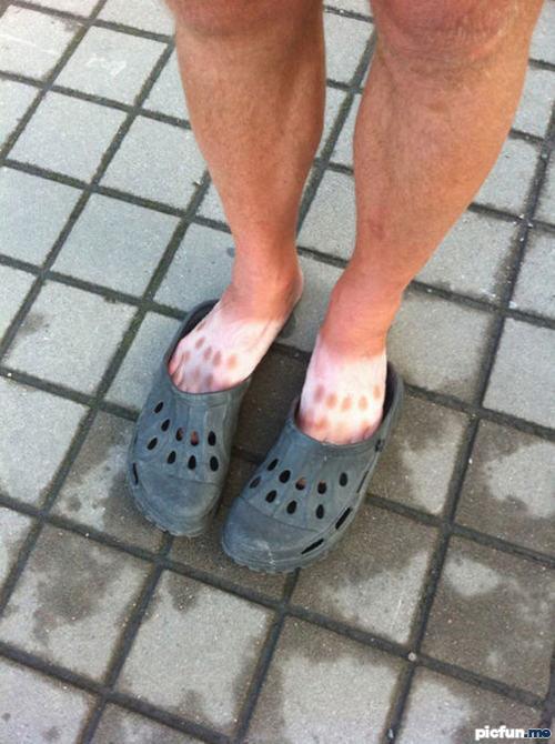 crocs.jpg